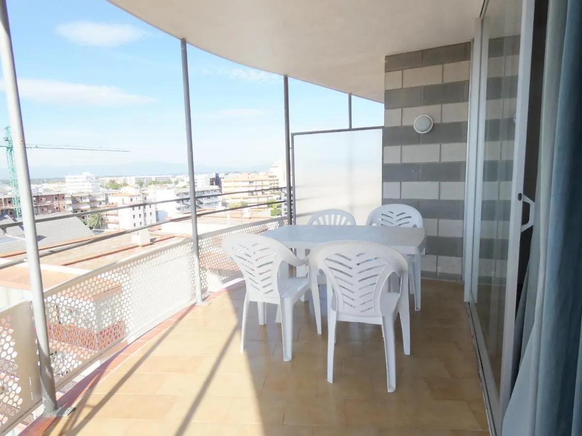 Bora 6-C Apartment Roses
